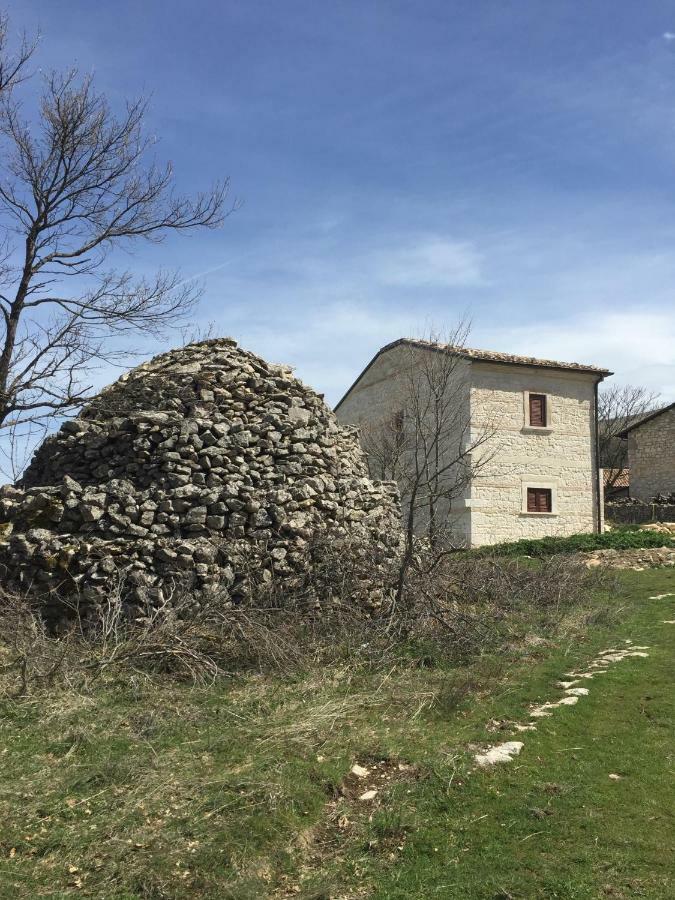 Villa Pezzelelle Roccamorice Esterno foto
